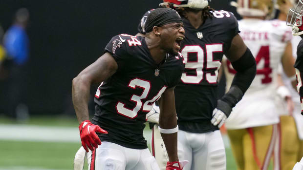 Darren Hall Indianapolis Colts former Atlanta Falcons